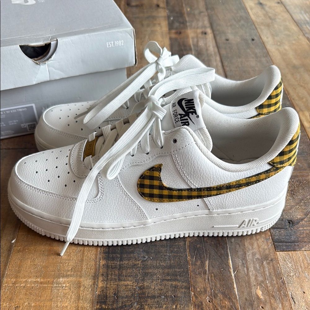 Size 8.5 - Nike Air Force 1 Low Bronzine Gingham Women